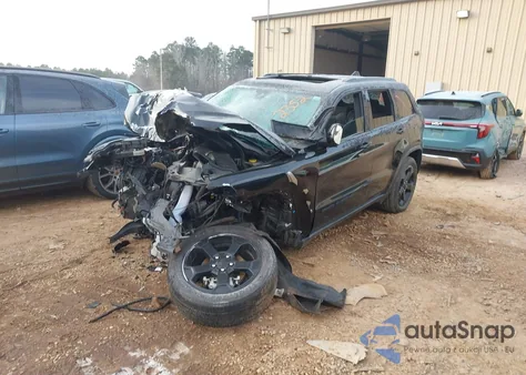 2019 Jeep Grand Cherokee Upland 4X2 from USA, damaged, VIN 1C4RJEAG8KC572352